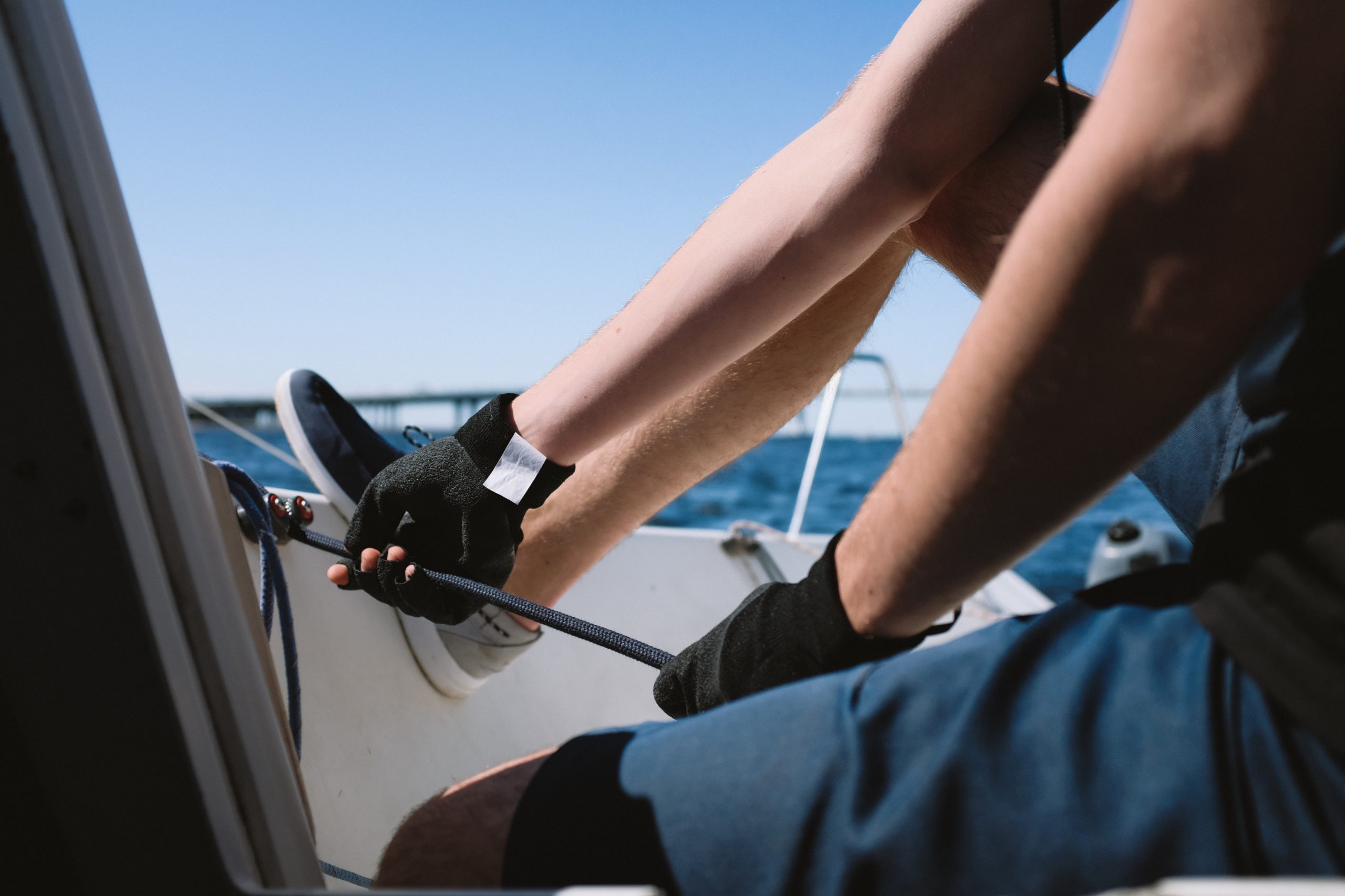 GUIDA: Come riparare una tacchetta a camme su una barca?